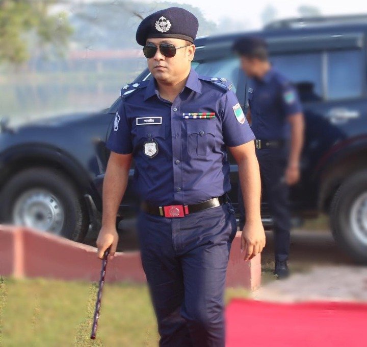 সিনিয়র জুডিশিয়াল ম্যাজিস্ট্রেটের সঙ্গে দুর্ব্যবহার, কুষ্টিয়ার এসপিকে হাইকোর্টে তলব